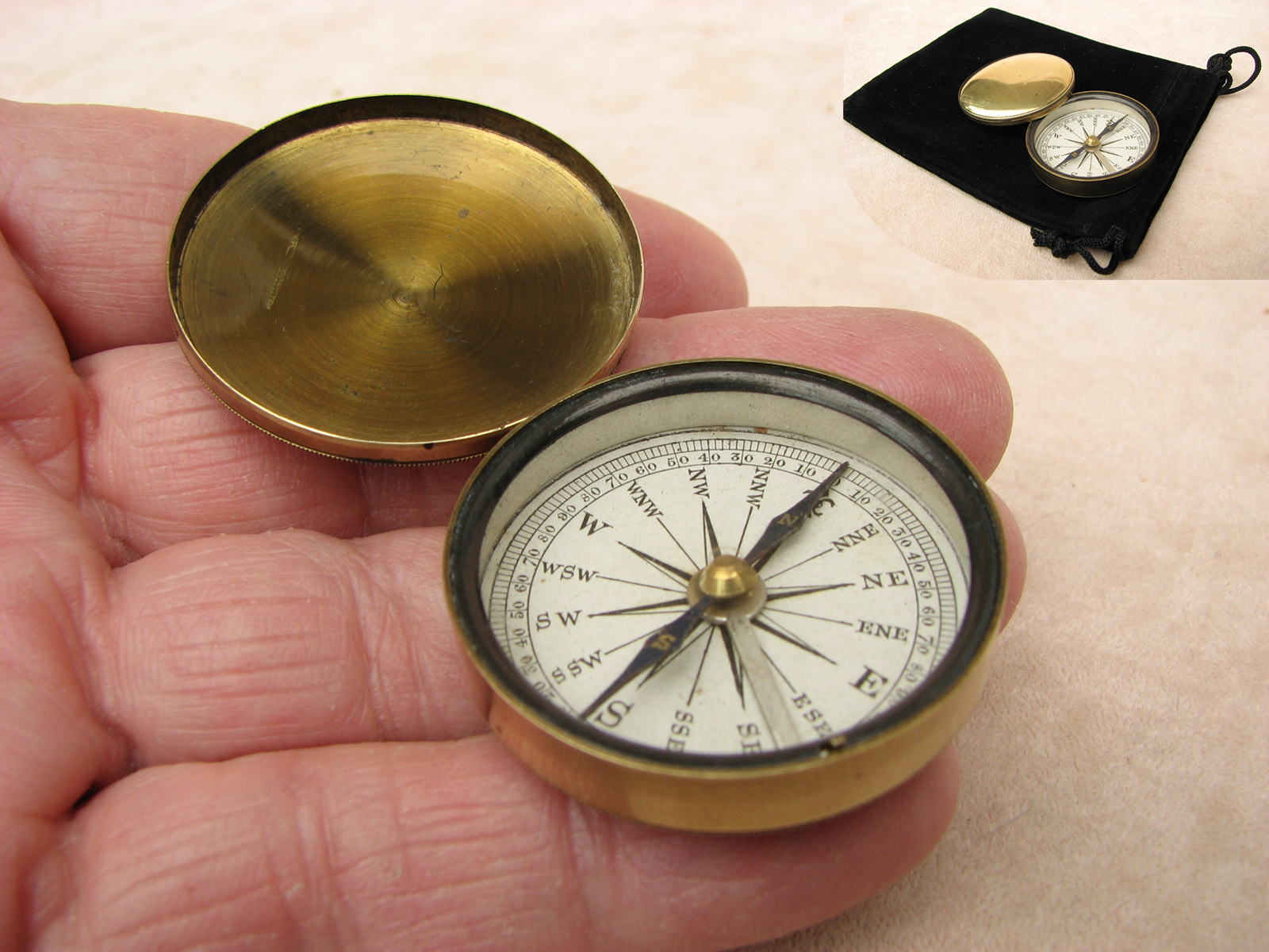 Late Victorian brass cased pocket compass